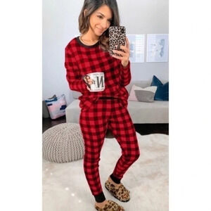 Red Buffalo Plaid Lounge Set Cozy 2-Piece Pajama Jogger Set NWT